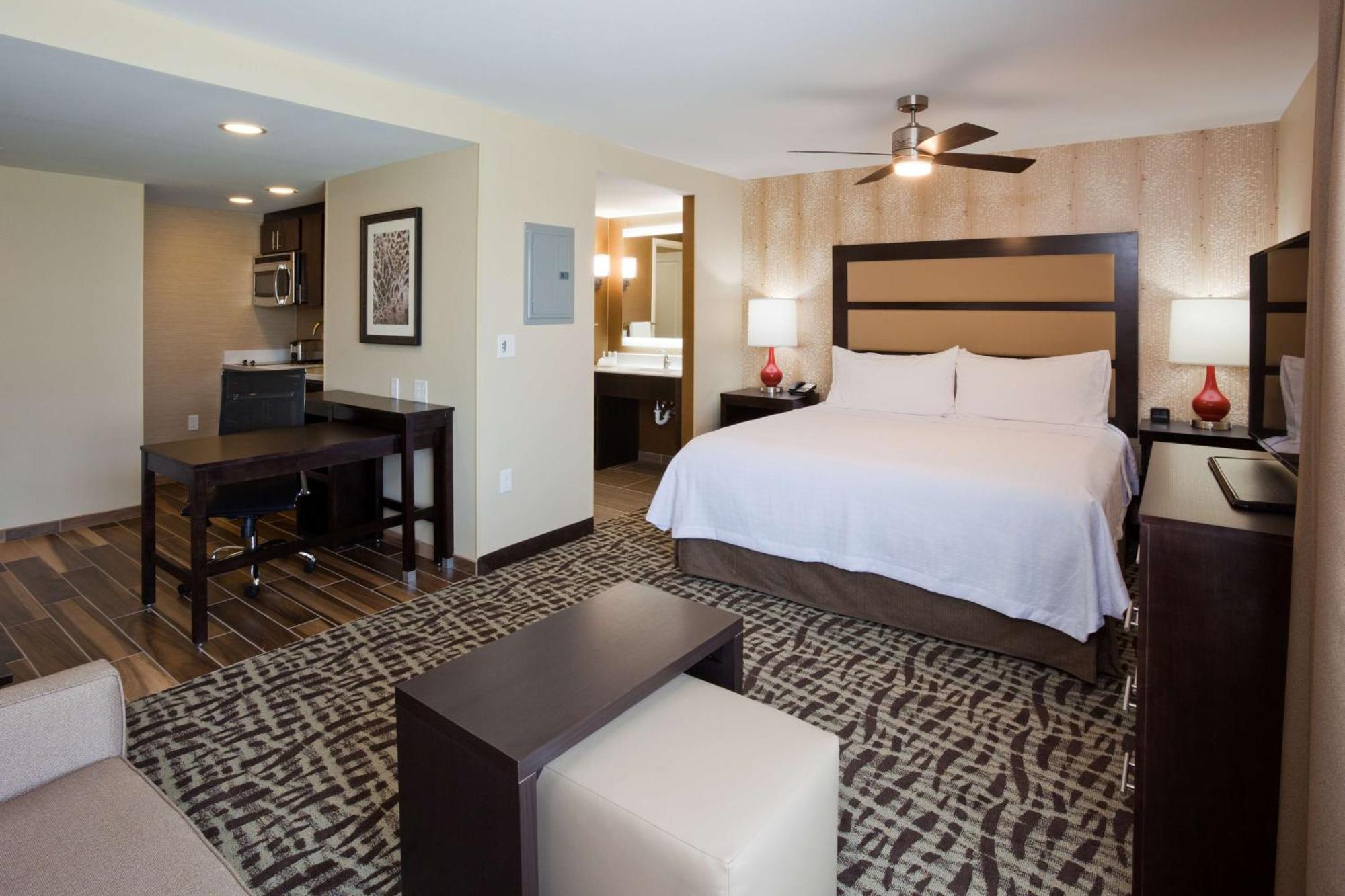 Homewood Suites Davenport Bettendorf Bagian luar foto