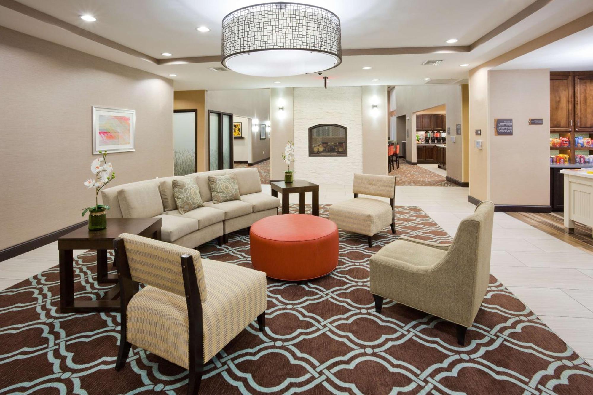 Homewood Suites Davenport Bettendorf Bagian luar foto