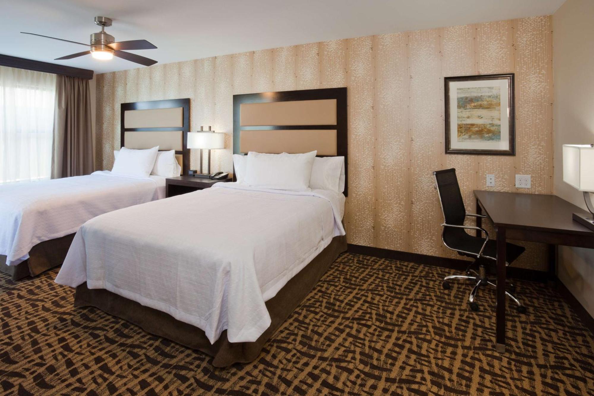 Homewood Suites Davenport Bettendorf Bagian luar foto